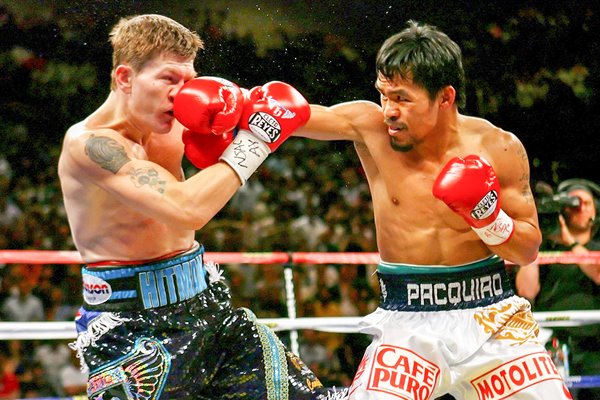 Manny Pacquiao jabs v Ricky Hatton