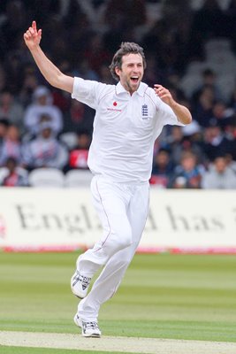 Graham Onions celebrates at Lords 2009