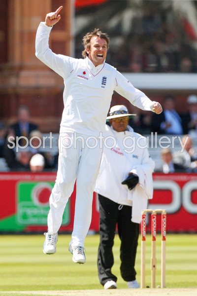 Graeme Swann celebrates England v West Indies Lords 2009
