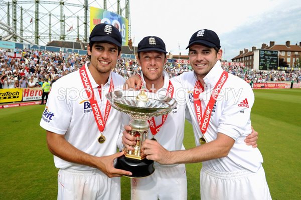 Alastair Cook, Graeme Swann & James Anderson Oval 2011