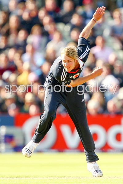 Stuart Broad bowls v West Indies Edgbaston 2009