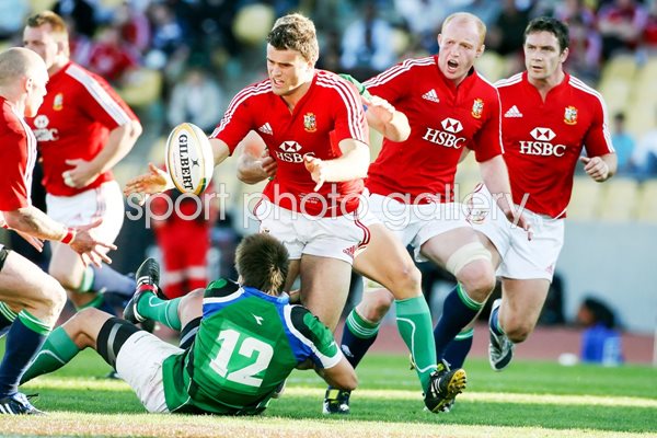 Lions Jamie Roberts action pass v Royal XV