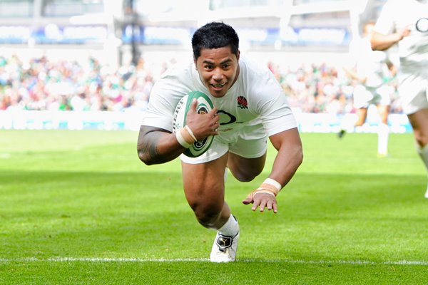 Manu Tuilagi scores v Ireland 2011