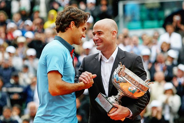 Federer joins Agassi as a Career Grand Slam winner 