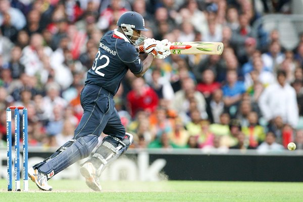 England's Dimitri Mascarenhas hits out