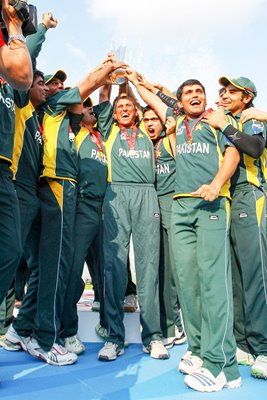 Younis Khan lifts ICC Twenty20 World Cup 