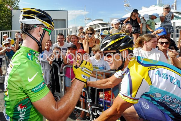 Mark Cavendish and Lance Armstrong 2009