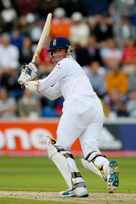 Graeme Swann action - Cardiff - Ashes 2009