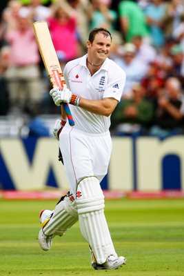 Andrew Strauss celebrates Lords century - Ashes 2009