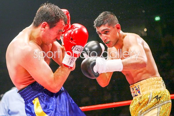Amir Khan v Andreas Kotelnik Manchester 2009