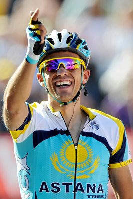Alberto Contador takes yellow in Verbier