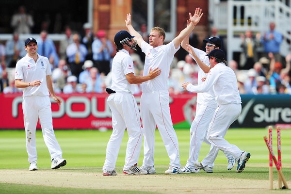 Freddie celebrates Lords - Ashes 2009