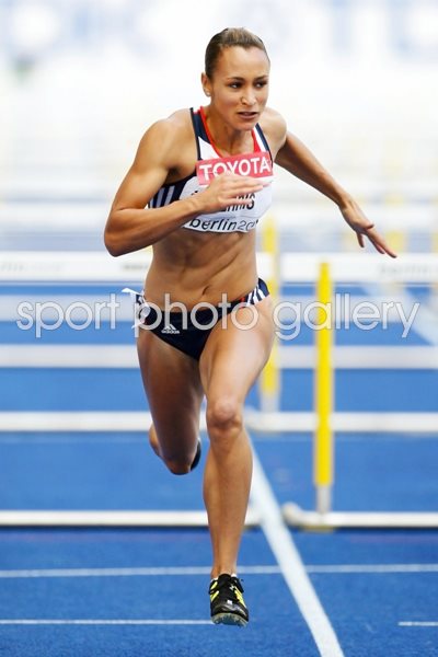 Jessica Ennis Heptathlon Hurdles finish 2009