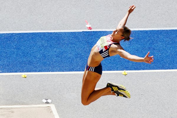 Jessica Ennis Flying in Berlin 2009