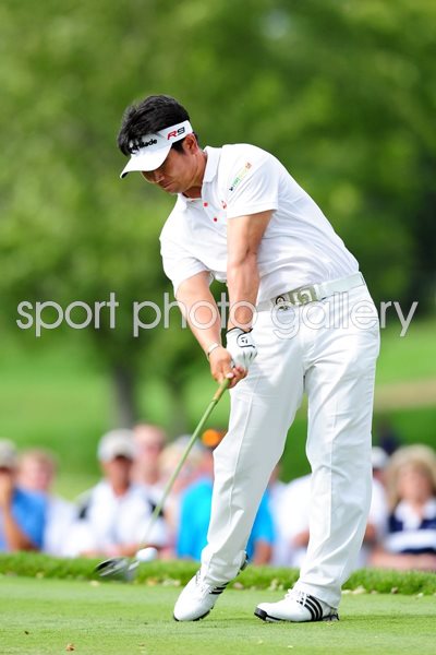 Y. E. Yang USPGA Round 4 action 2009