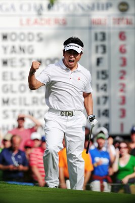 Y.E. Yang holes foe Eagle on 14th 