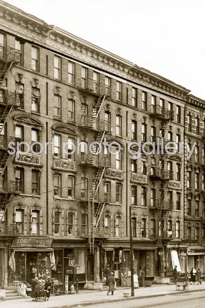 Harlem Street, New York 1925