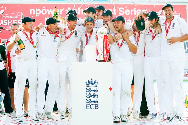 2009 Ashes Winners England 