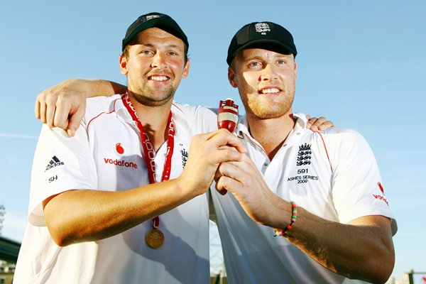 Freddie and Harmy Ashes Urn 2009