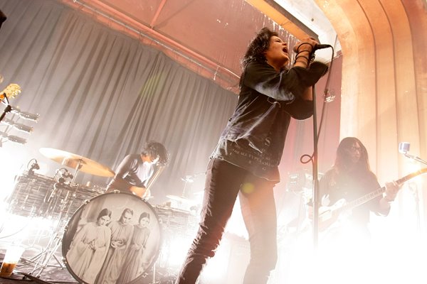 The Dead Weather perform in LA