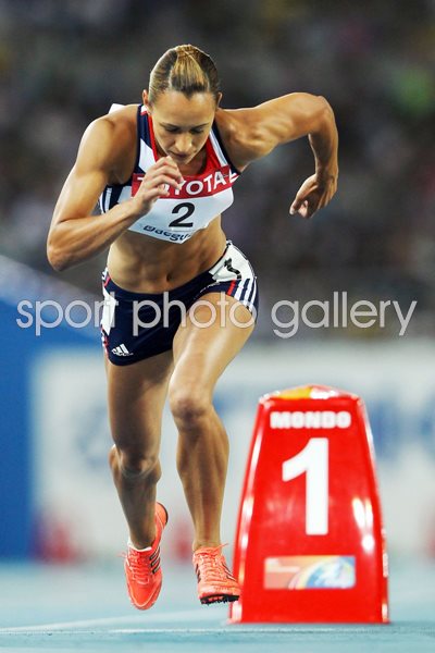 Jessica Ennis 800 metres Heptathlon 2011