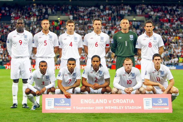 2009 England team line up for a home win v Croatia