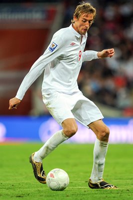 Peter Crouch England v Belarus 2009