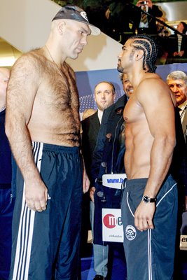 Nikolai Valuev v David Haye - Weigh In