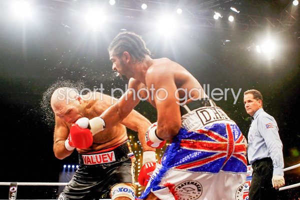 David Haye lands Hayemaker on Valuev