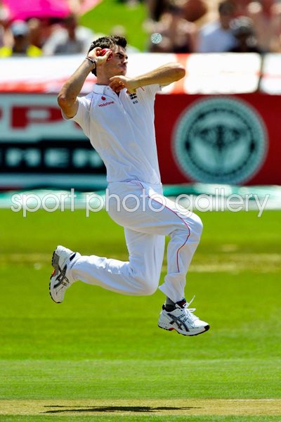 James Anderson England action - Durban 2009