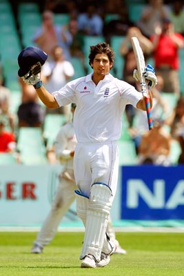 Alastair Cook celebrates Durban century 2009