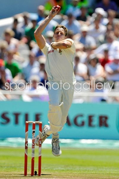 Morne Morkel of South Africa - Cape Town 2010