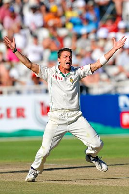 Dale Steyn appeals for South Africa, Newlands 2010