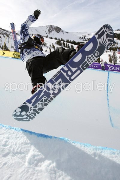 Shaun White Snowboarding Grand Prix Mammoth Lakes 