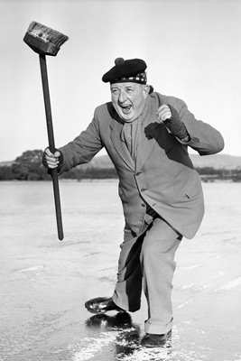 Curling At Stormont Loch