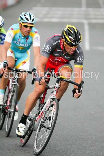 Lance Armstrong action - 2010 Tour Down Under 
