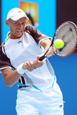 Nikolay Davydenko in action 2010 Australian Open 