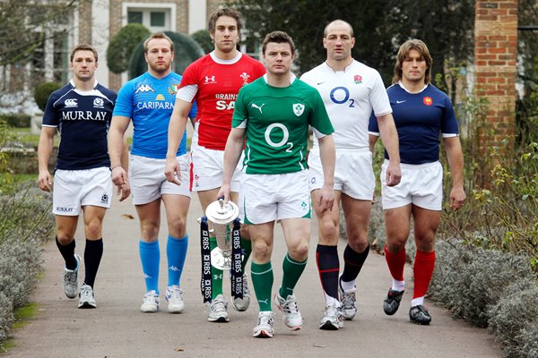 Brian O'Driscoll with 2010 captains