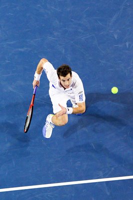 Andy Murray chaes down win over Cilic