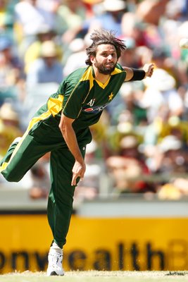 Shahid Afridi bowls v Australia 2010