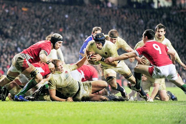 James Haskell scores England's 1st try 