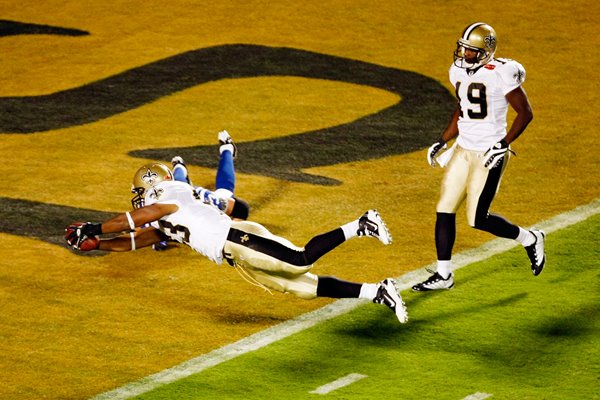 Pierre Thomas dives in for Saints Touchdown 