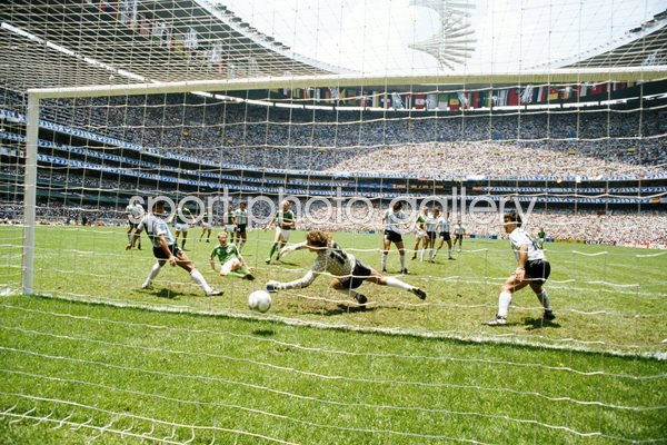 Rummenigge scores vs Argentina