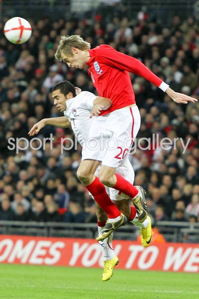 Peter Crouch rises to Egypt Challenge