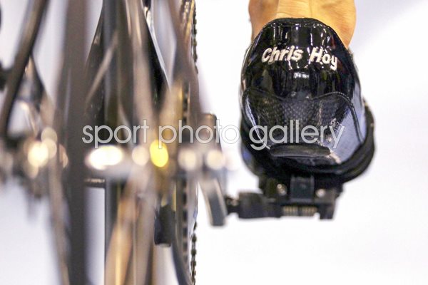 Chris Hoy on the start line Copenhagen 2010
