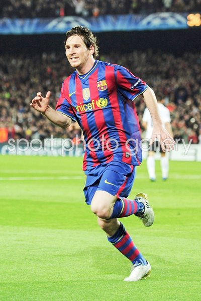 Lionel Messi celebrates - Barcelona v Arsenal 2010