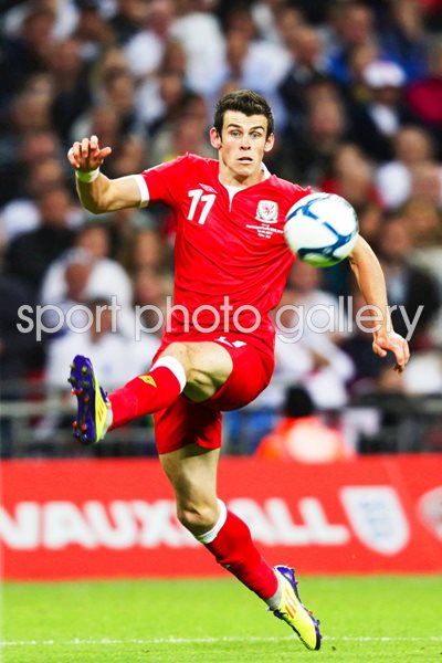 Gareth Bale Wales v England 2011