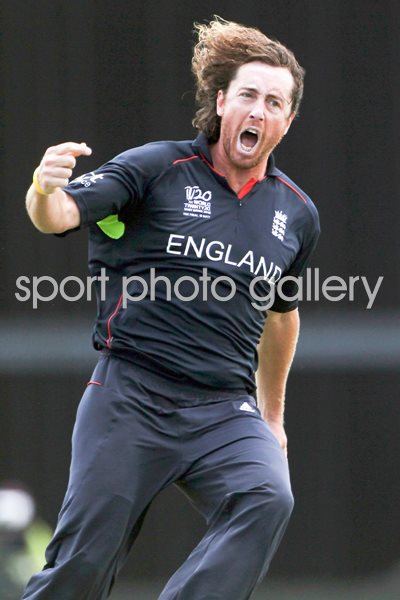 Ryan Sidebottom celebrates