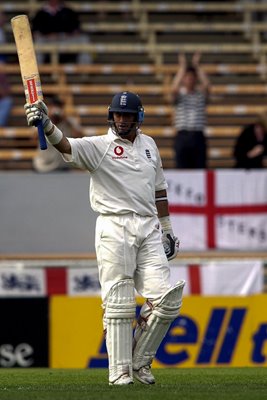 Nasser Hussain celebrates 