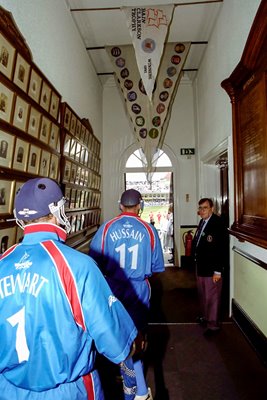 Nasser Hussain and Alec Stewart